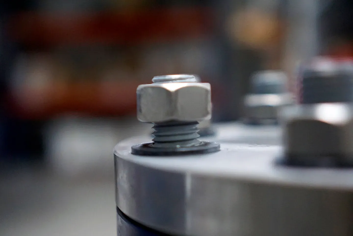 how not to install a gasket nuts bolts washers comply standard