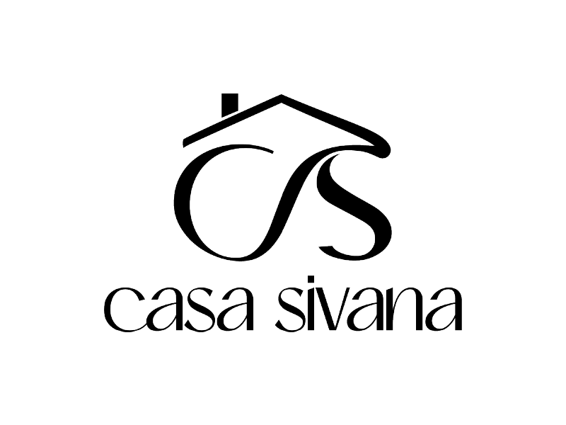 Logotipo de Casa Sivana en negro con icono de techo estilizado y texto cursivo sobre fondo blanco.