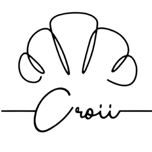 Logotipo de un croissant dibujado con líneas negras sobre la palabra “Croii”.