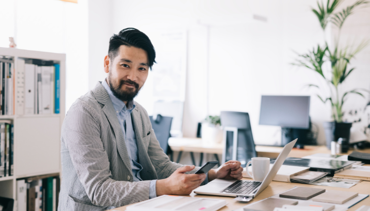 Business owner enjoys cost savings, quality service, flexibility, and data security by getting remote bookkeeping services.