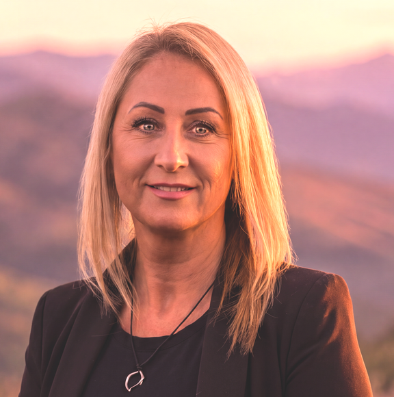 Karen Manning, celebrant