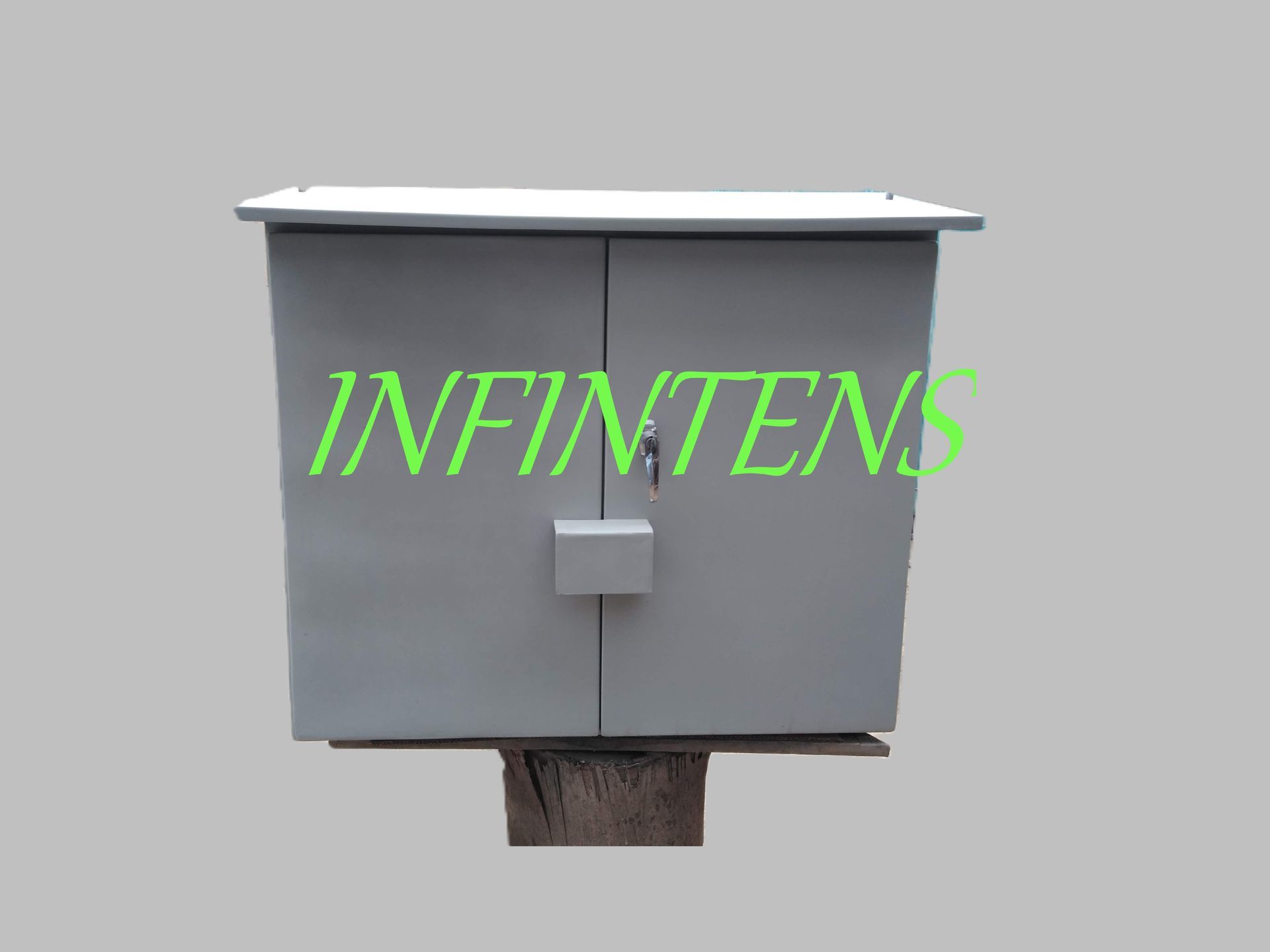 GABINETE ELECTRICO - FIBRA DE VIDIRO