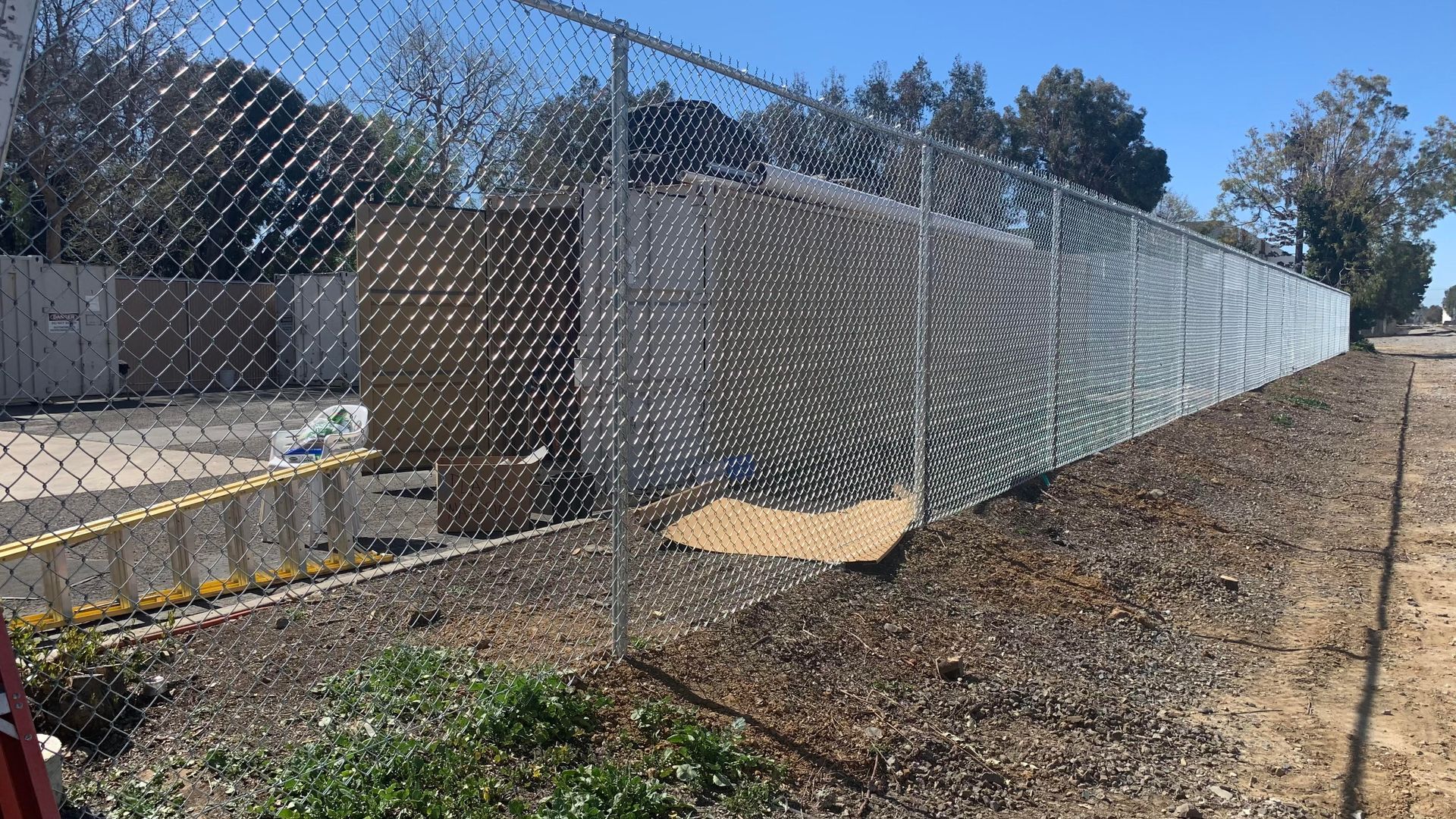 chain link fencing