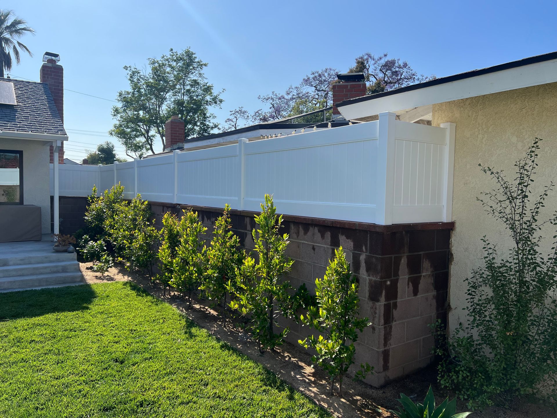 vinyl fencing