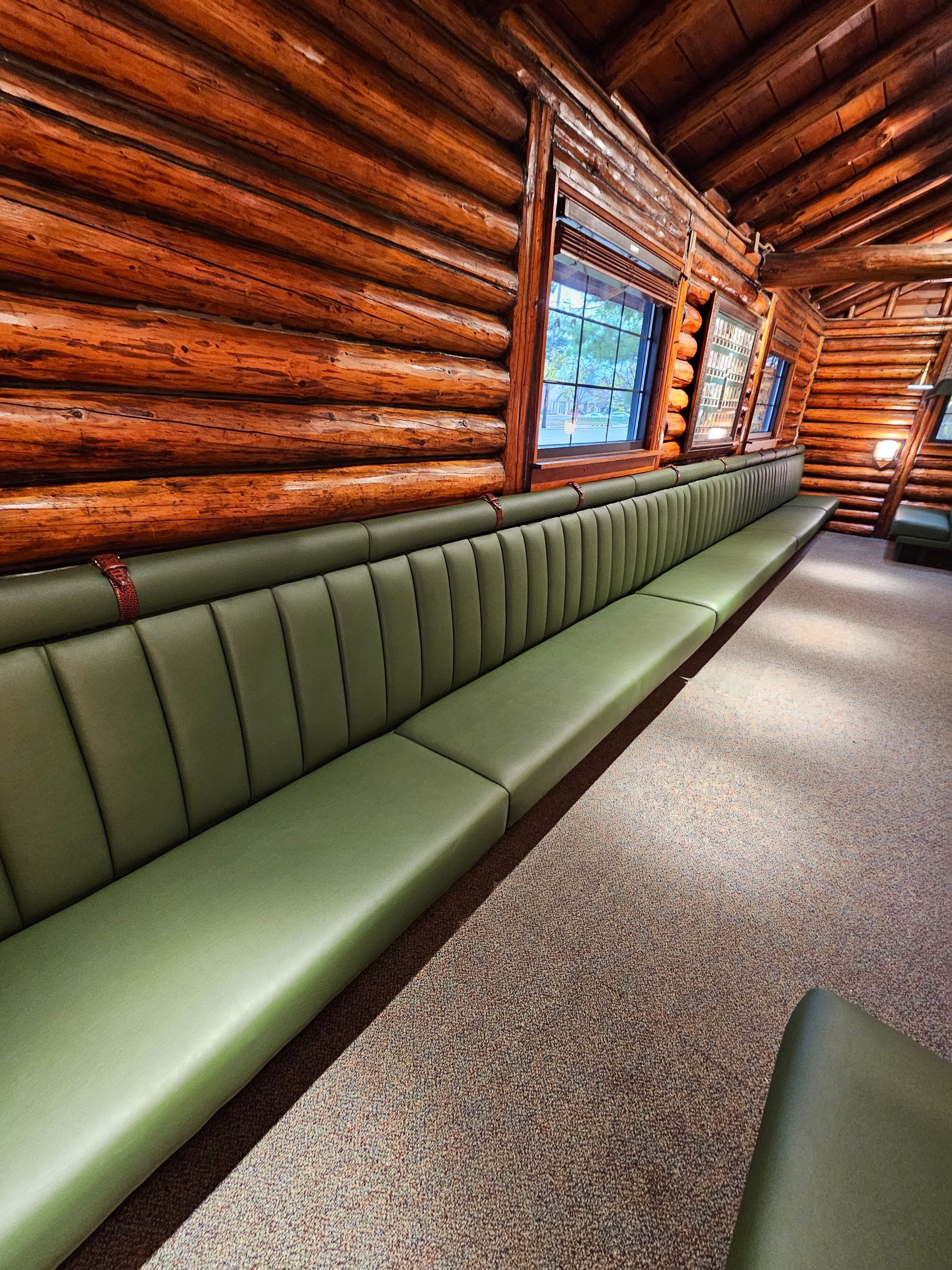 Cabin Club 7