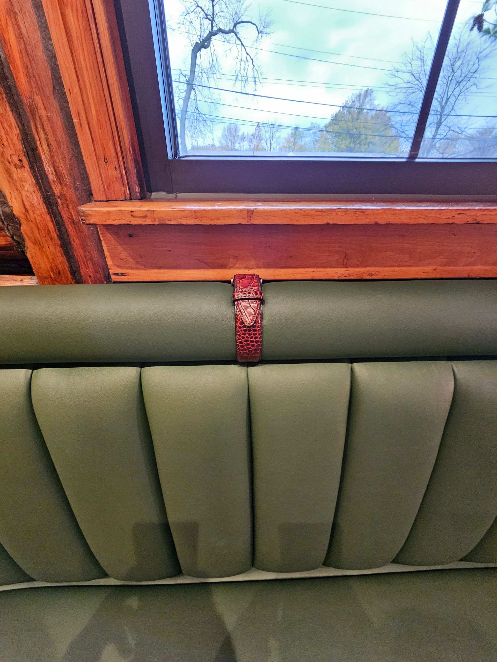 Cabin Club 5