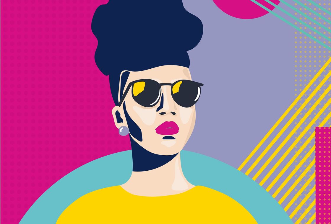 Ritratto stilizzato di una persona con occhiali da sole e rossetto rosa su uno sfondo geometrico colorato.