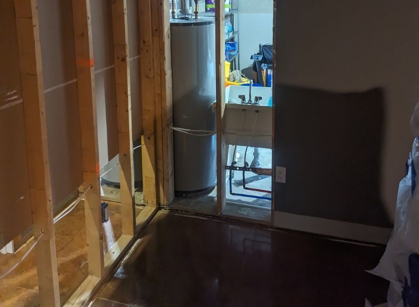 basement closet-after 1