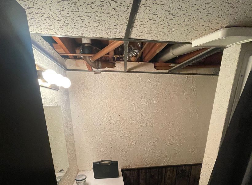 ceiling-during 1