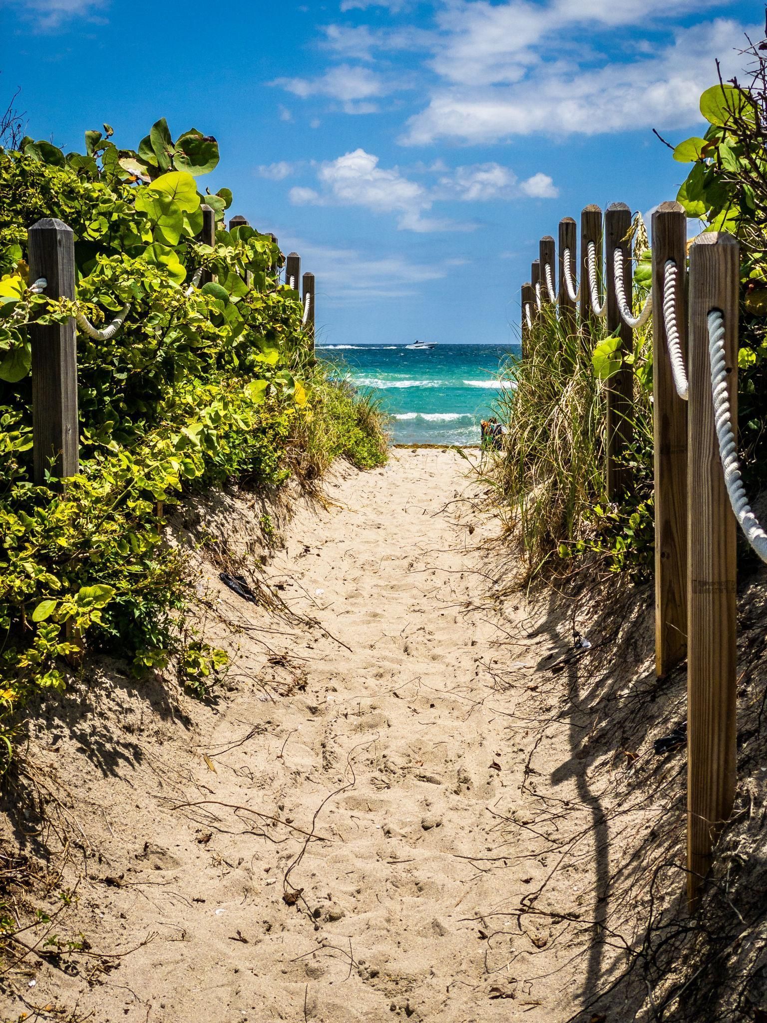 East Boynton Beach
