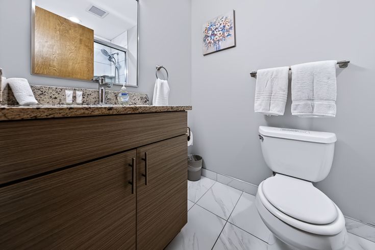 Downtown Cleveland Loft 203