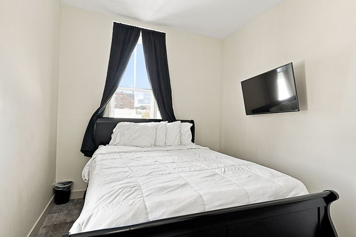 Downtown Cleveland Loft 202