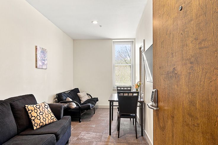 Downtown Cleveland Loft 202