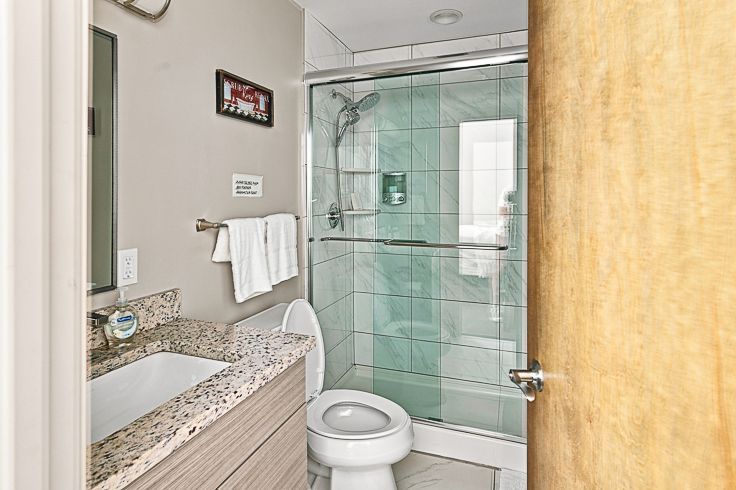 Downtown Cleveland Loft 205