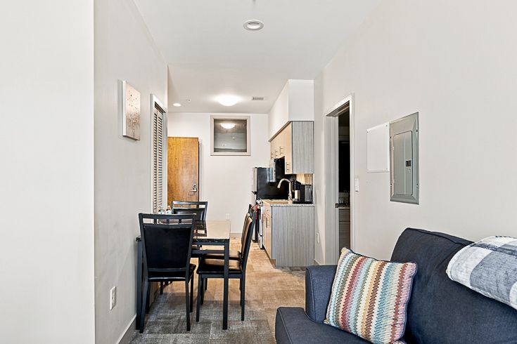 Downtown Cleveland Loft 303