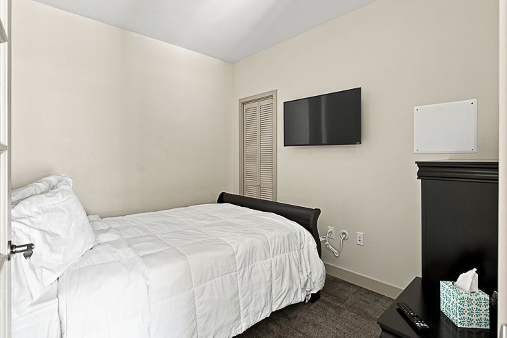 Downtown Cleveland Loft 306