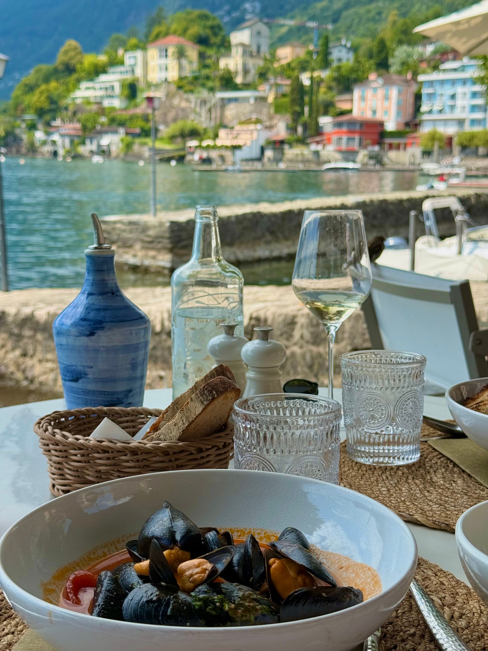 waterfront lunch at hotel