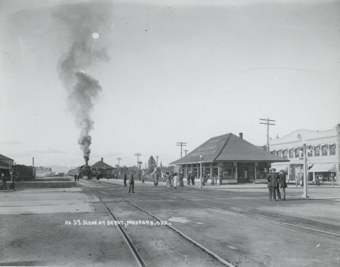 A historic photo of the train depot in Medford, Oregon.