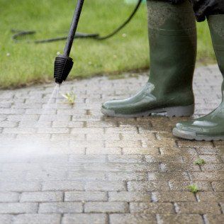 deck and patio cleaning