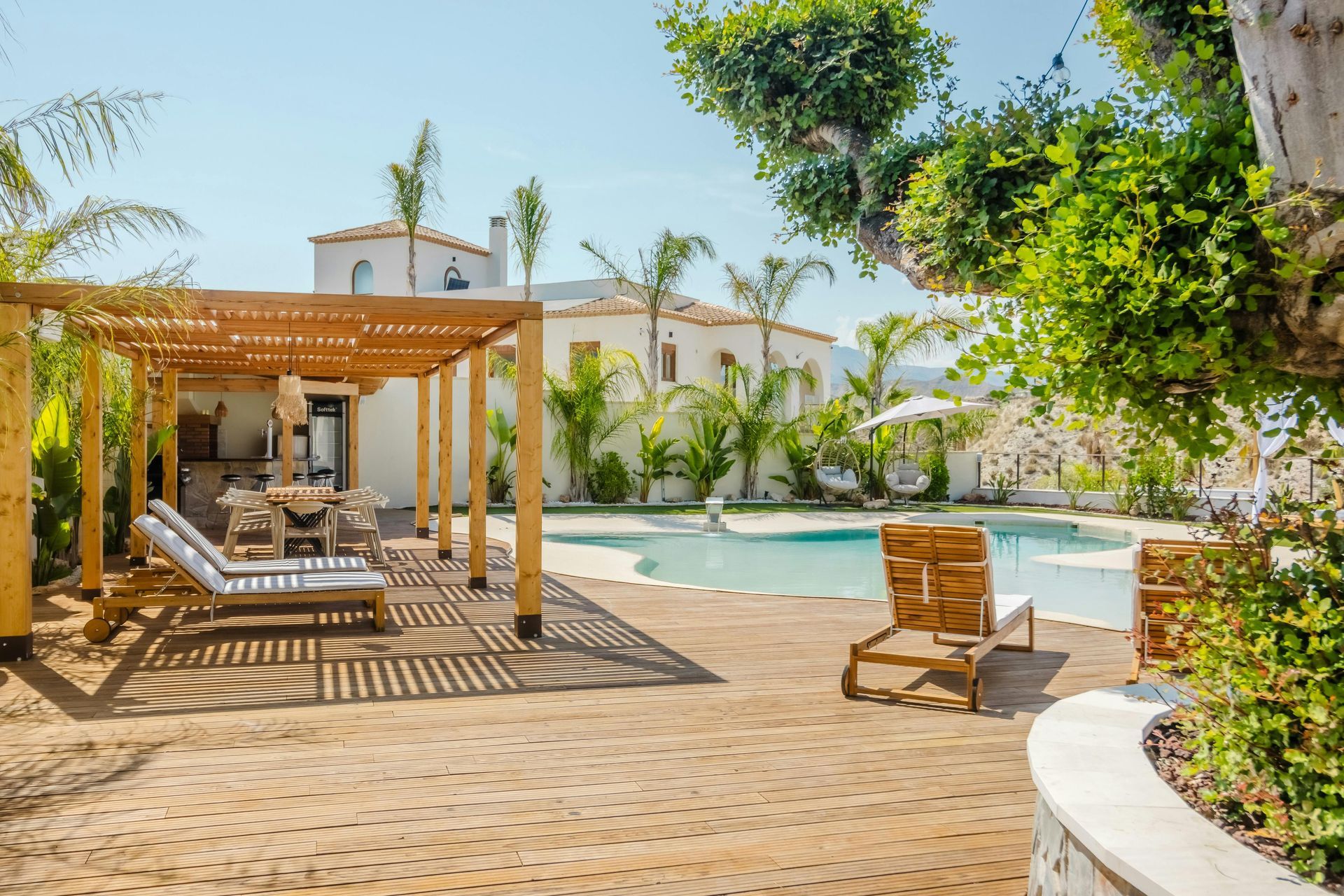 holiday rental management Costa del Sol
luxury property management Spain
villa rental management
holiday home care Costa 