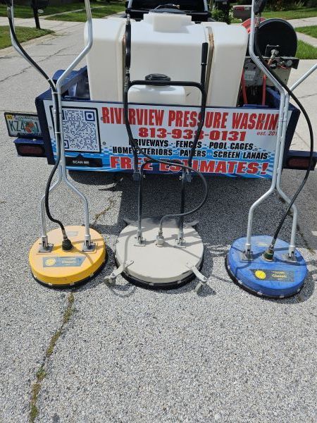 Surface cleaners used to pressure wash driveway in Riverview FL