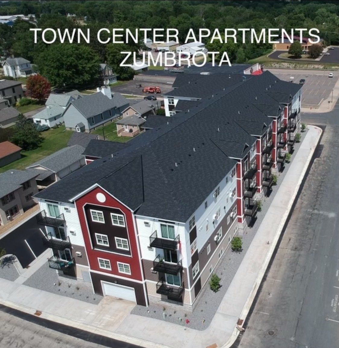 Town Center Apartments Zumbrota exterior