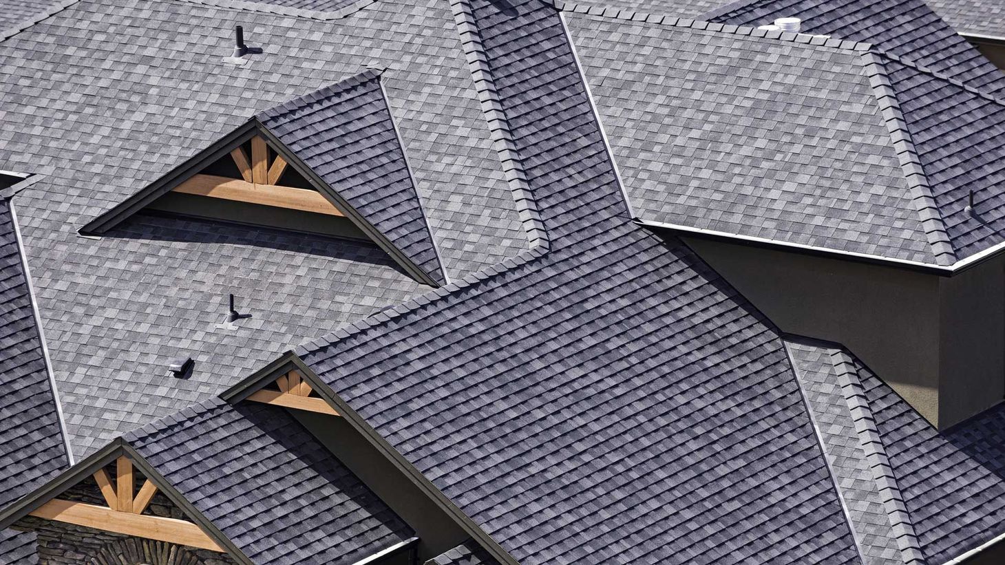 Residential Roof — Stark County, OH — Phoenix Rising Exteriors Residential Roof — Stark County, OH — Phoenix Rising Exteriors