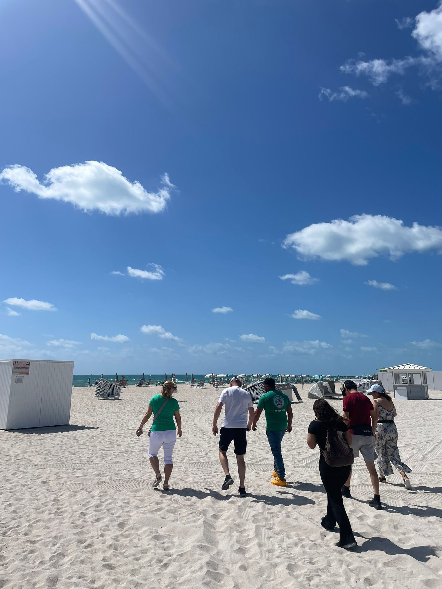 Only Hop on Hop off bus tour in Miami that gives you beach access