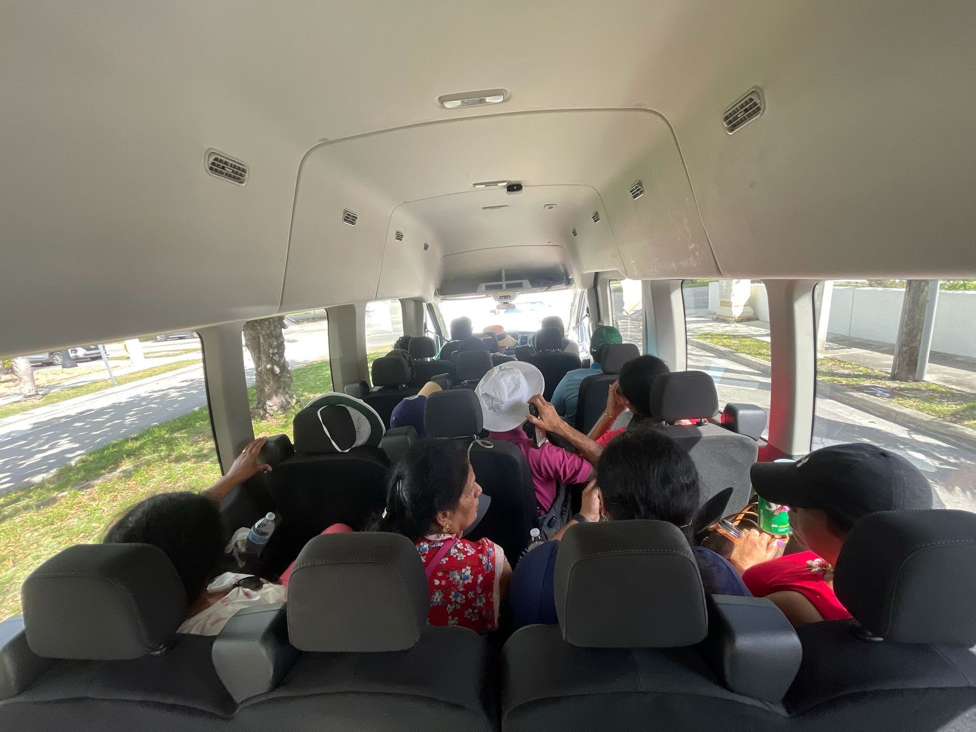 Guest enjoying the Miami Sightseeing hop on Hop off 