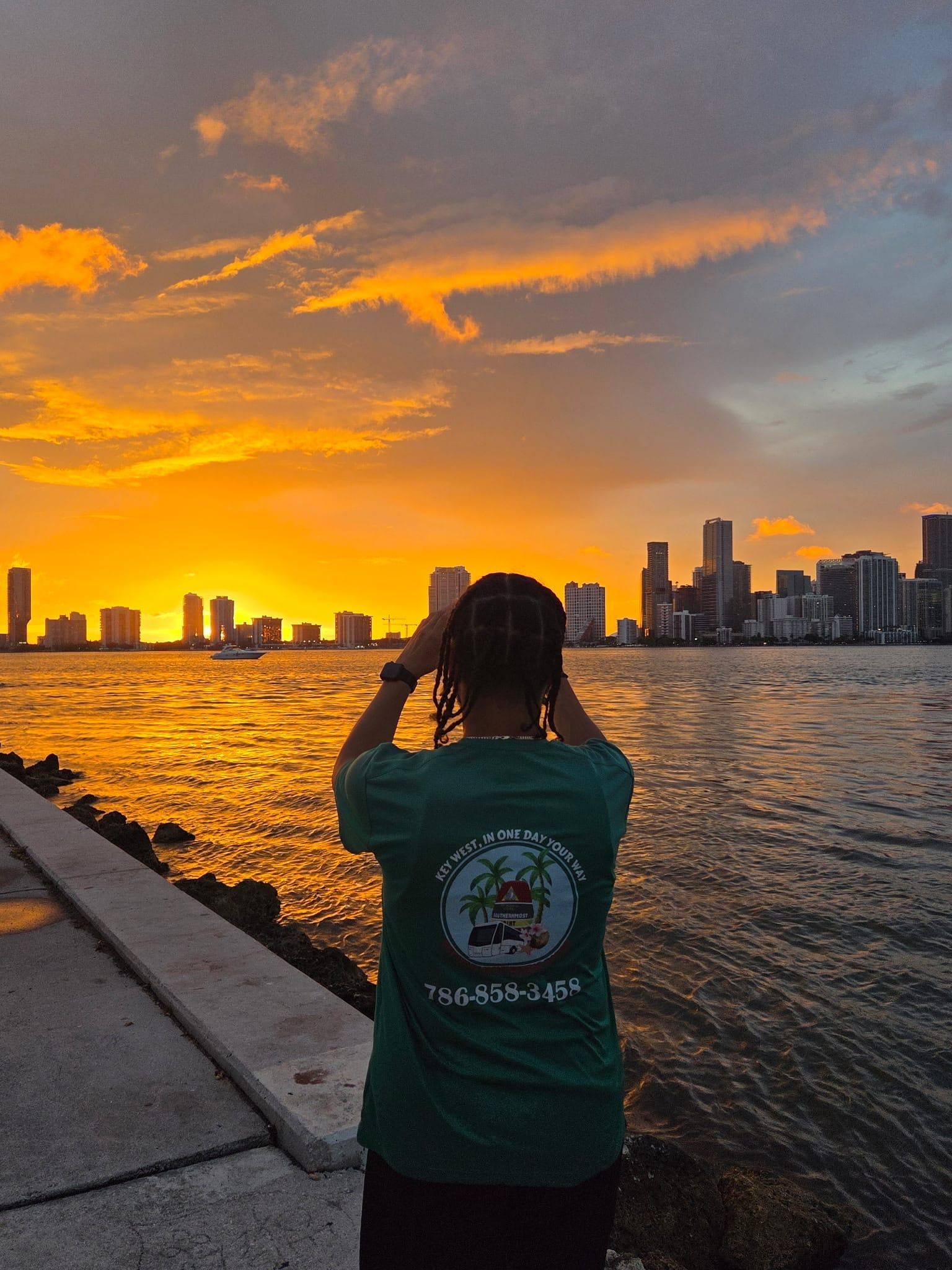 Beautiful Miami sunset City Tour  