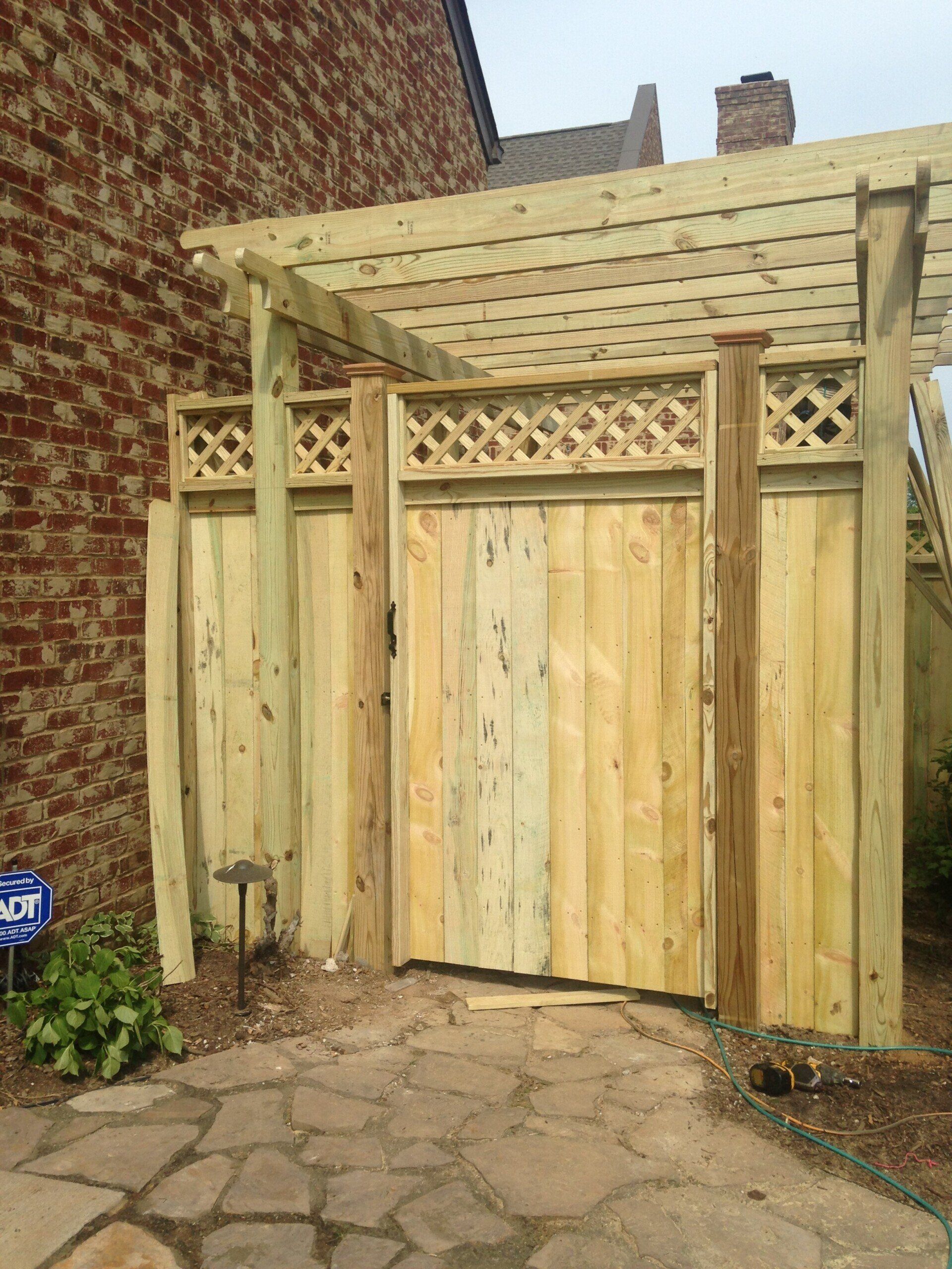 cedar privacy wood fence residential backyard