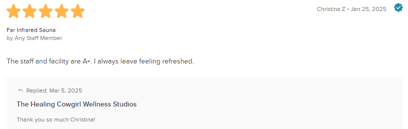 Five-star Google review screenshot praising a hotel’s beautiful, comfortable room and great location.