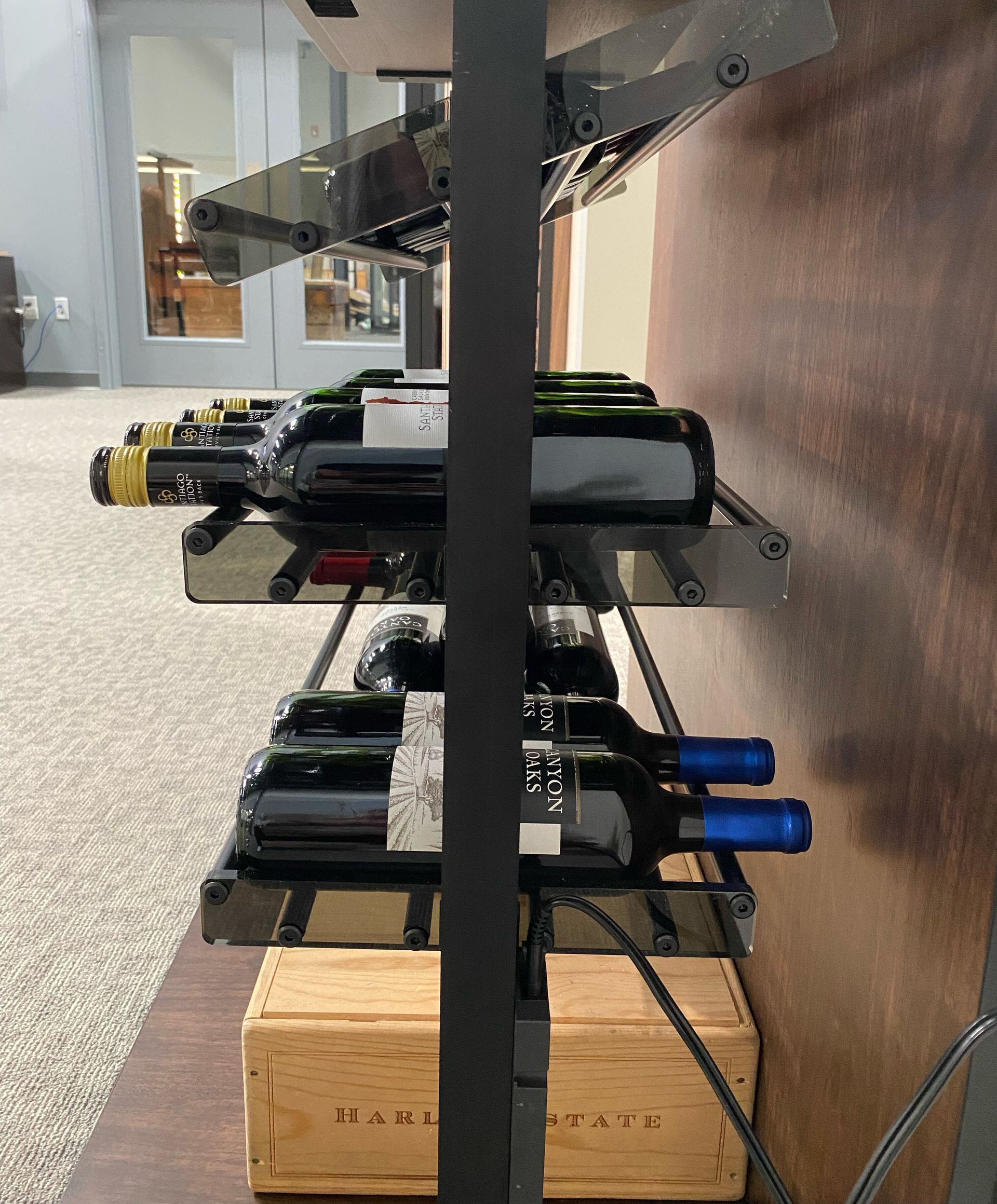 SOMM white Storage