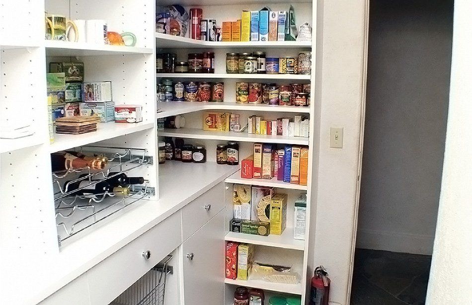 Custom Kitchen Pantry Systems