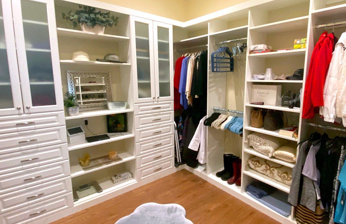 Walk-In Closets