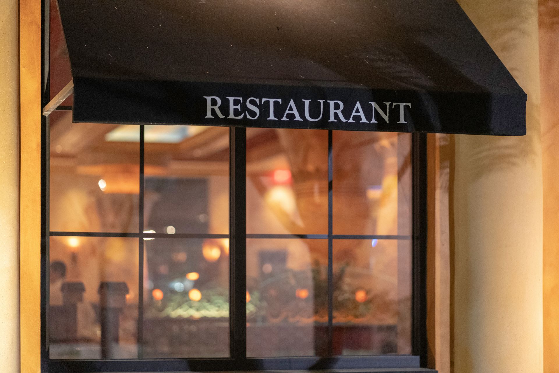 RESTAURANT LAUNCH PAD