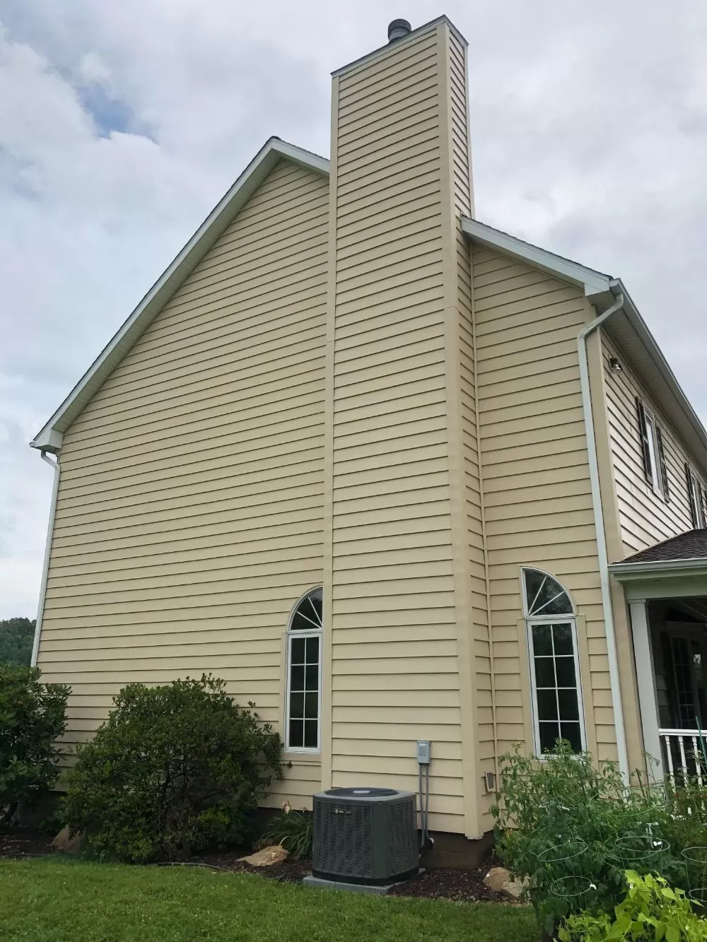 Full View Of House After Wash — Homer City, PA — Awesome Exteriors Pressure Washing LLC