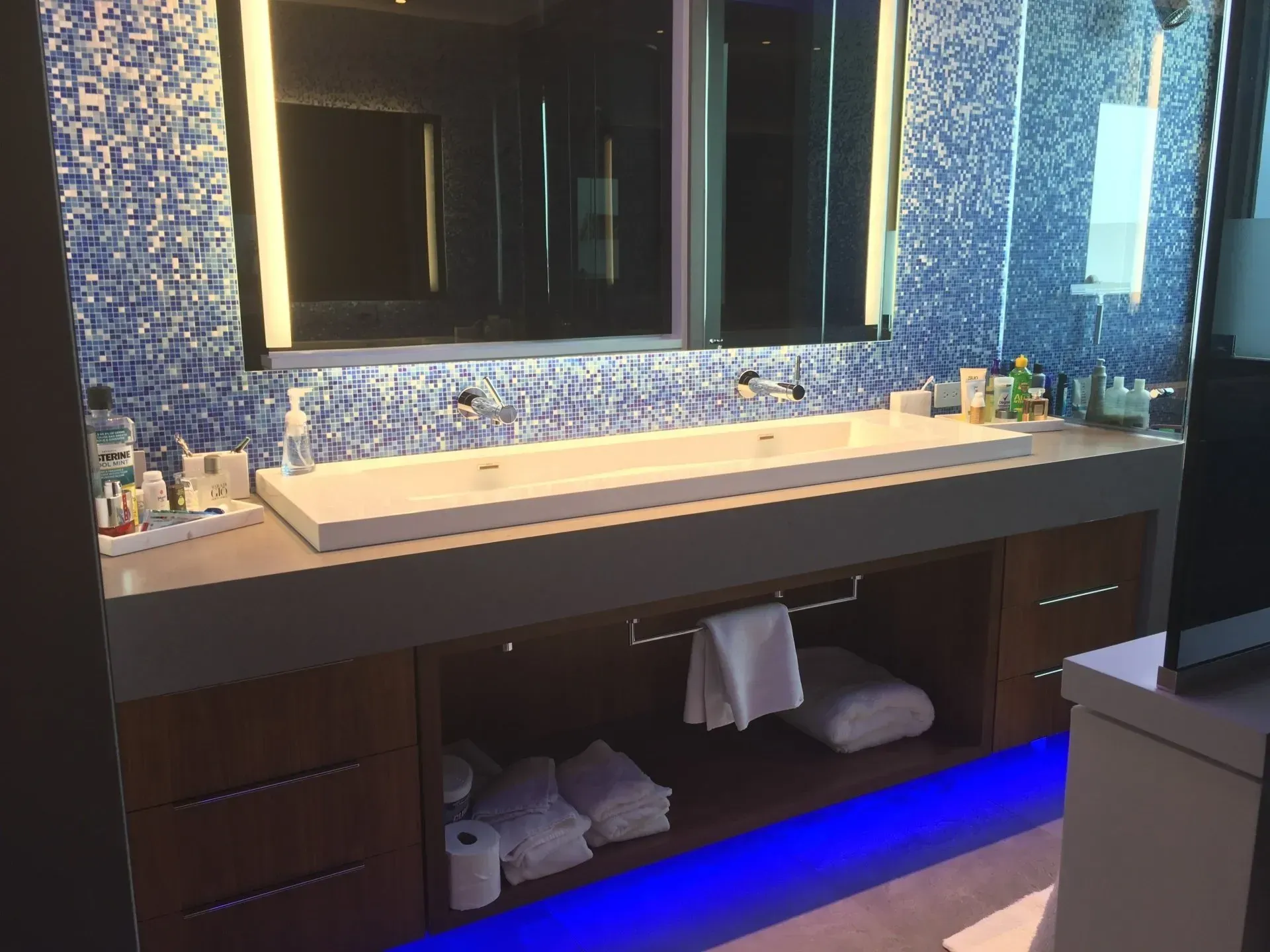 Vanity, Lavallette, NJ - Brandes Maselli Architects