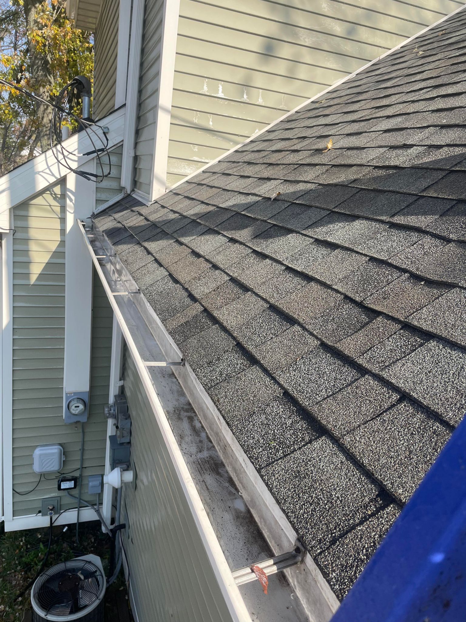 gutter cleaning Service