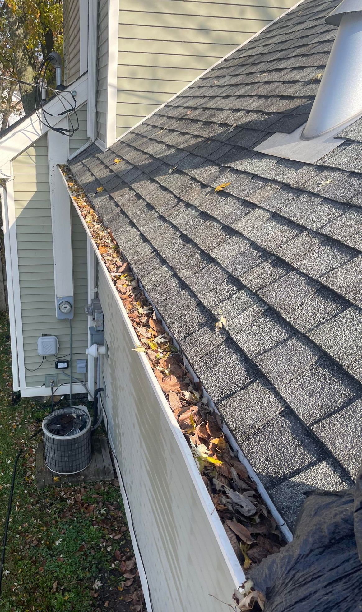 Gutter cleaning company