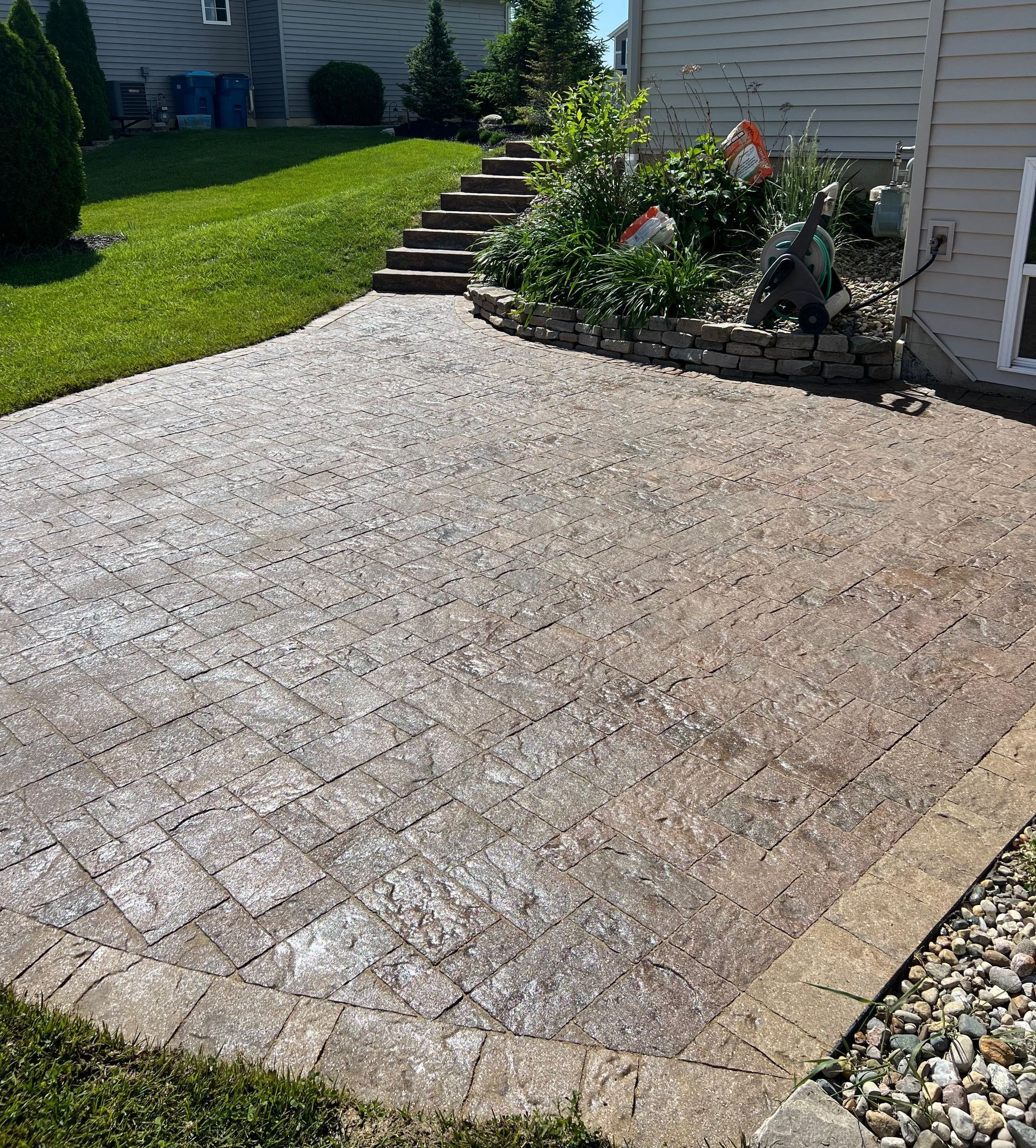 paver sealing after photo