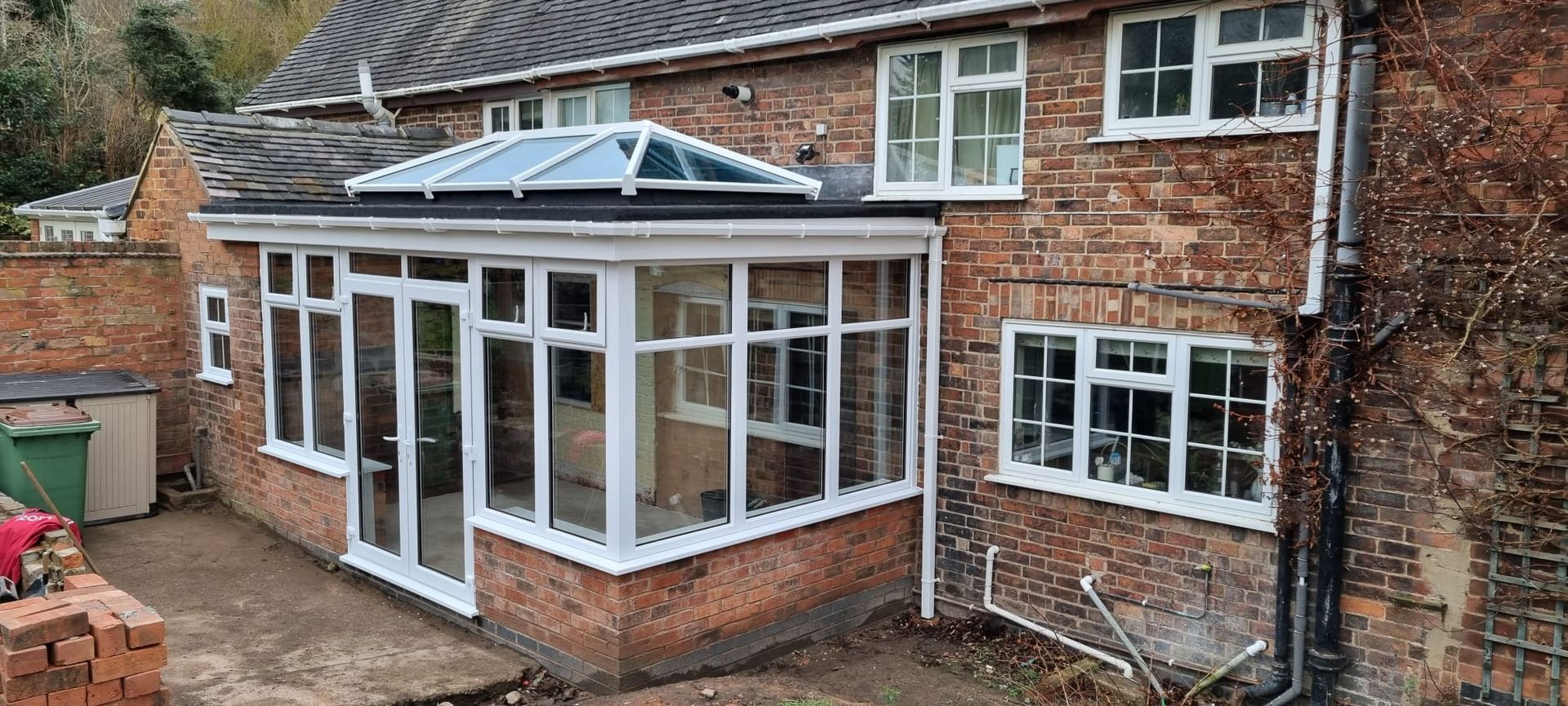 LANTERN ROOF CONSERVATORIES