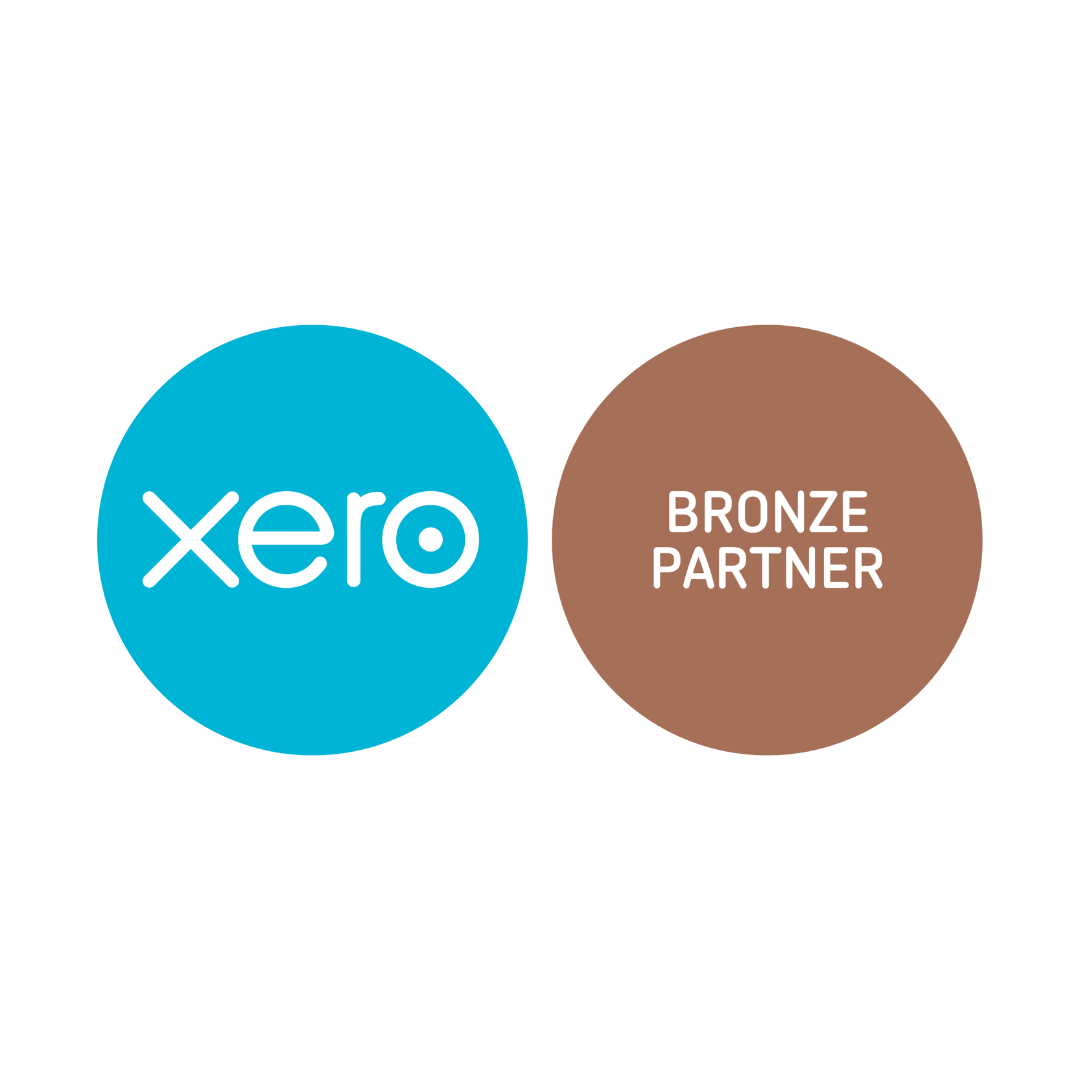 A blue and brown circle with the word xero on it