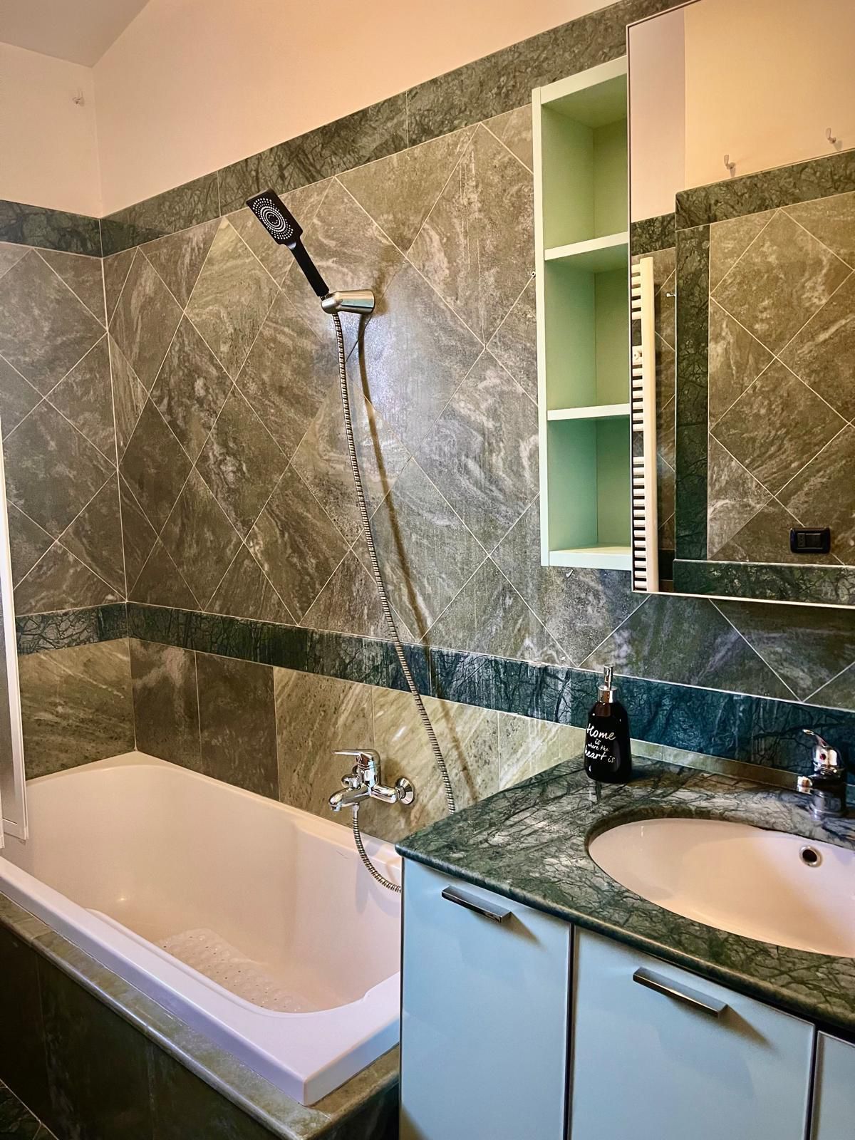 bagno in marmo