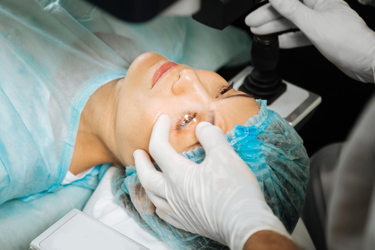 laser des yeux dr Andre Tuil Herault
