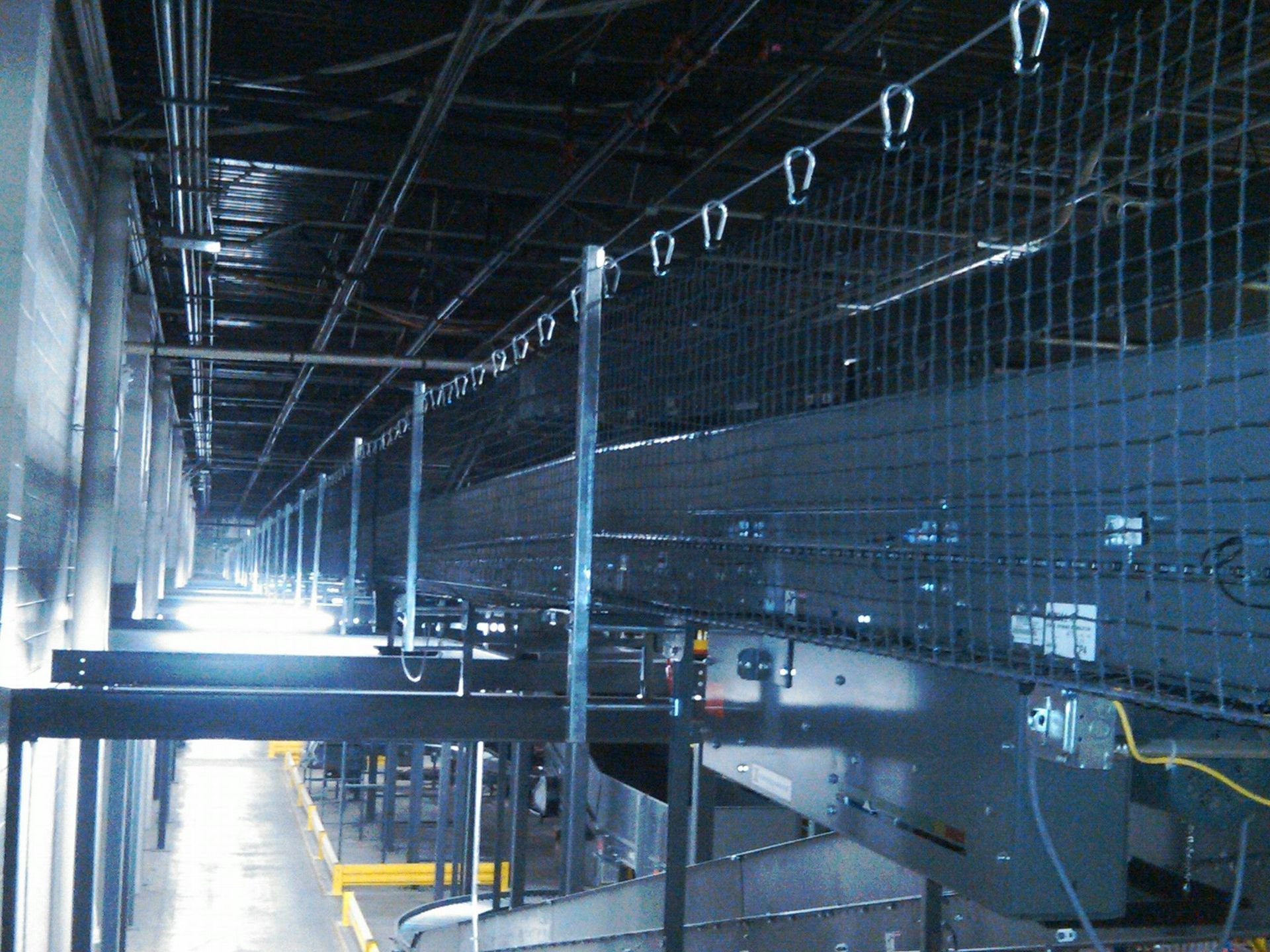 Fall protection netting
