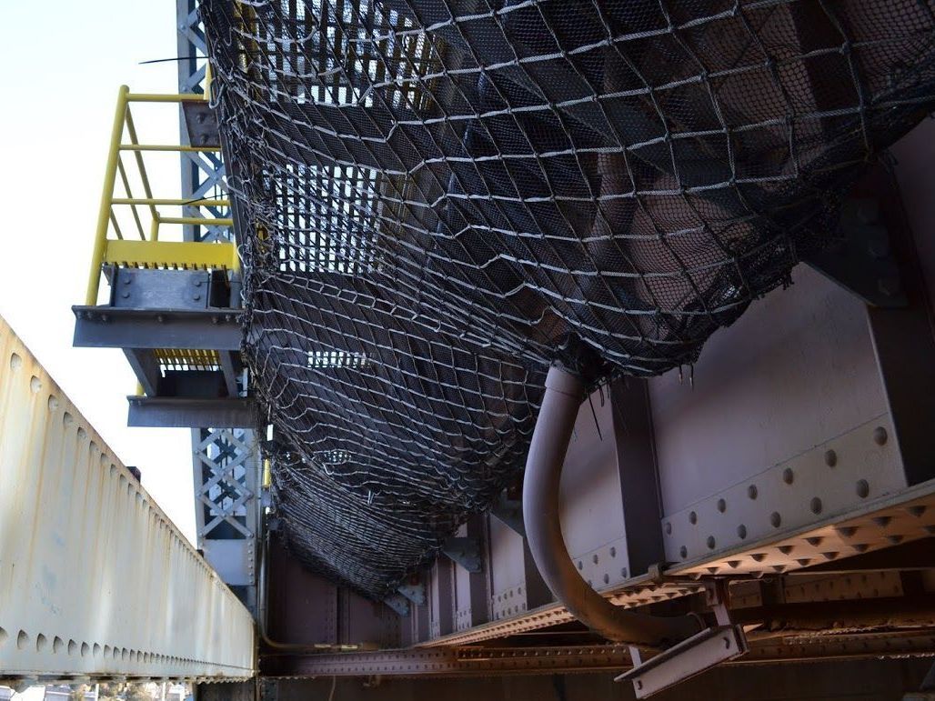 Fall protection netting