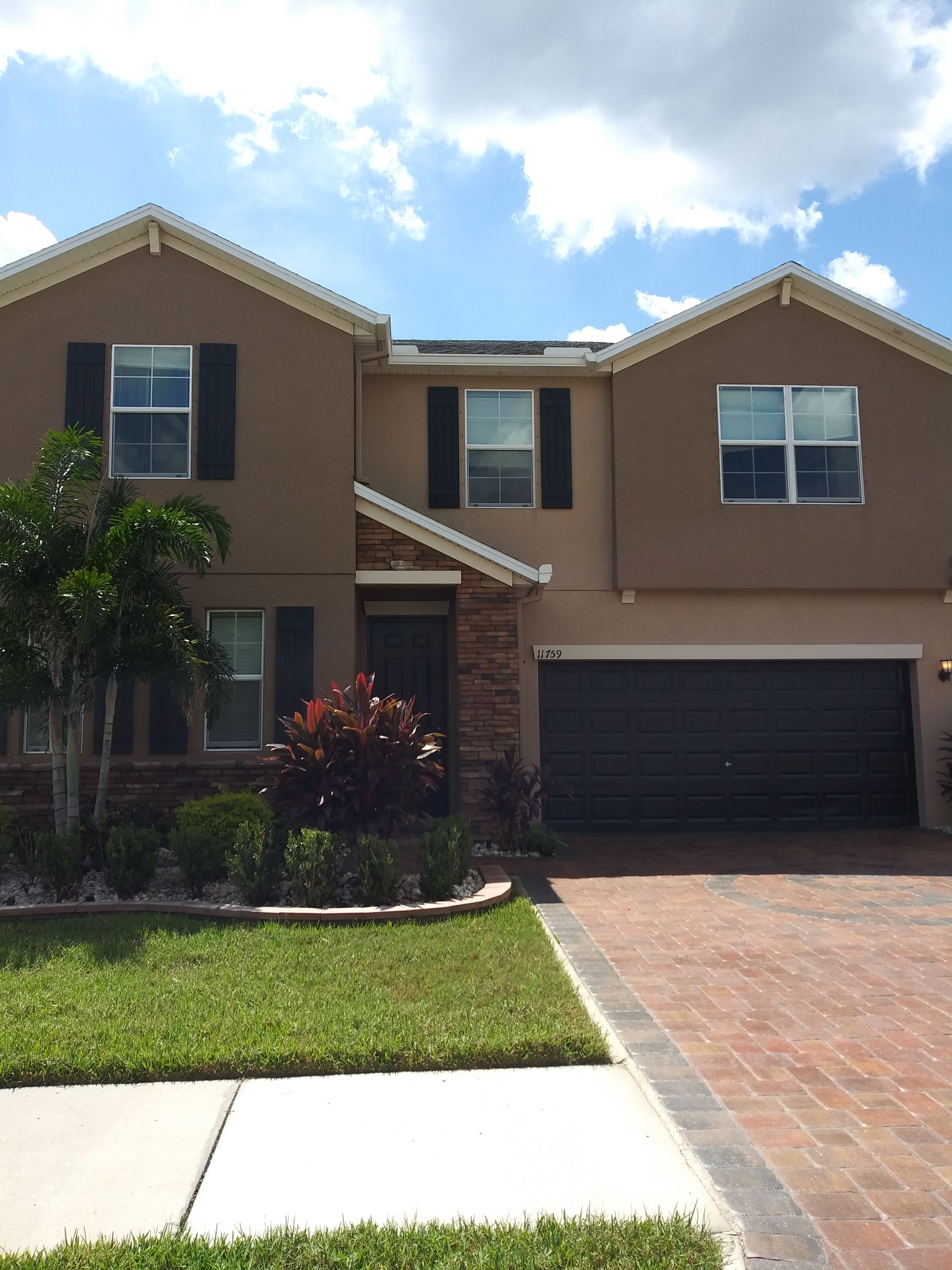 residential pressure washing