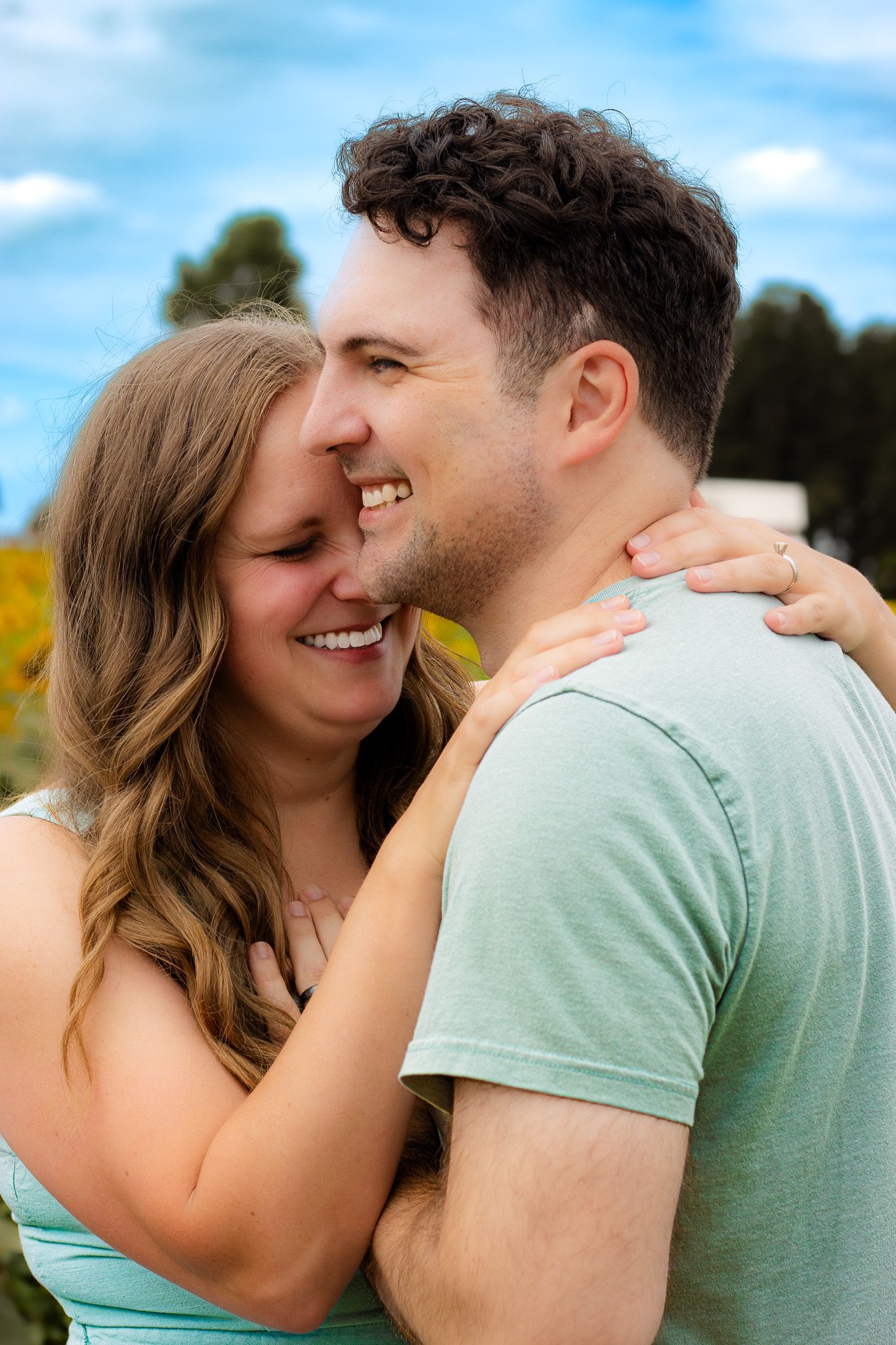 Intimate couple moment captured in Salem Oregon photography