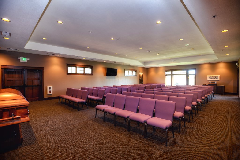 Our Facilities Lind Family Funeral Home